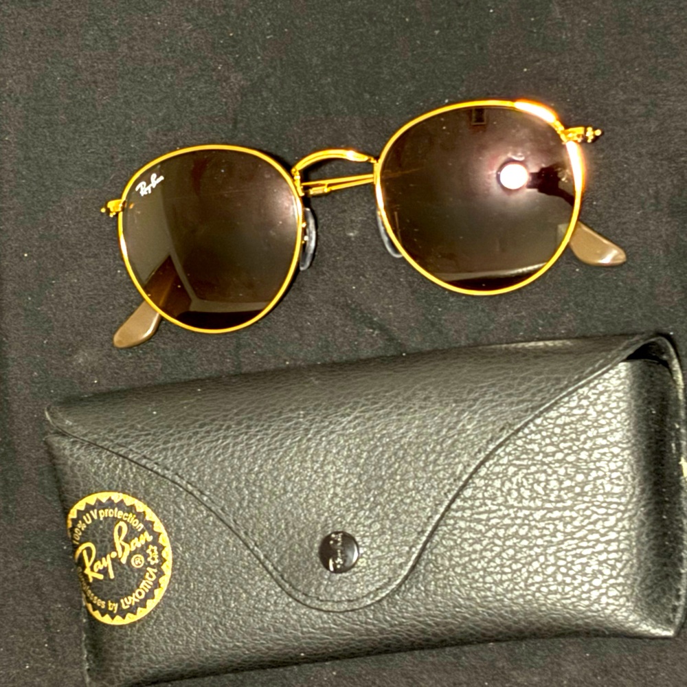 Rayban rounds only worn once or twice